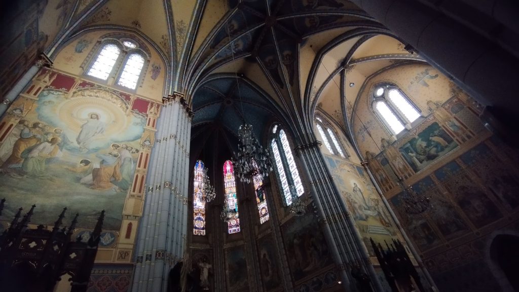 interior de a Iglesia del Sagrado Corazón