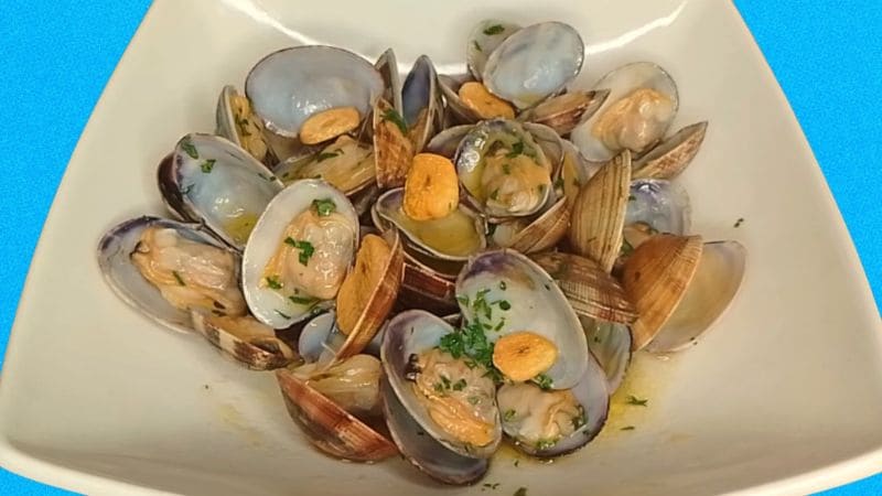 Almejas a la Sartén al Estilo Cántabro